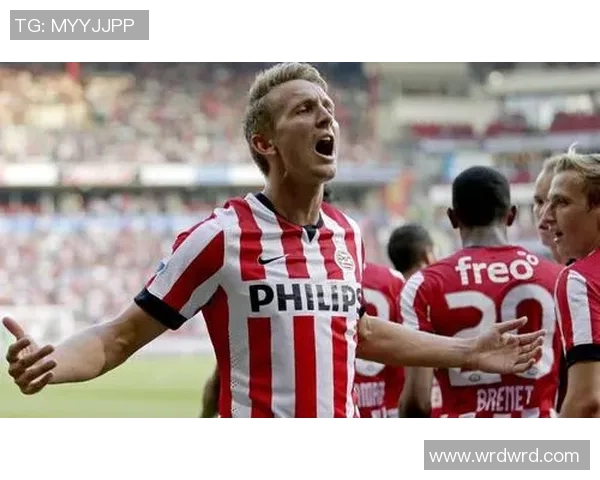 埃因霍温与热刺历史交锋回顾及战绩分析 埃因霍温与热刺历史交锋回顾及战绩分析