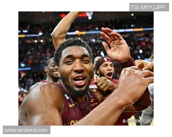 多诺万米切尔:从新秀到全明星的辉煌旅程与未来展望 多诺万米切尔:从新秀到全明星的辉煌旅程与未来展望